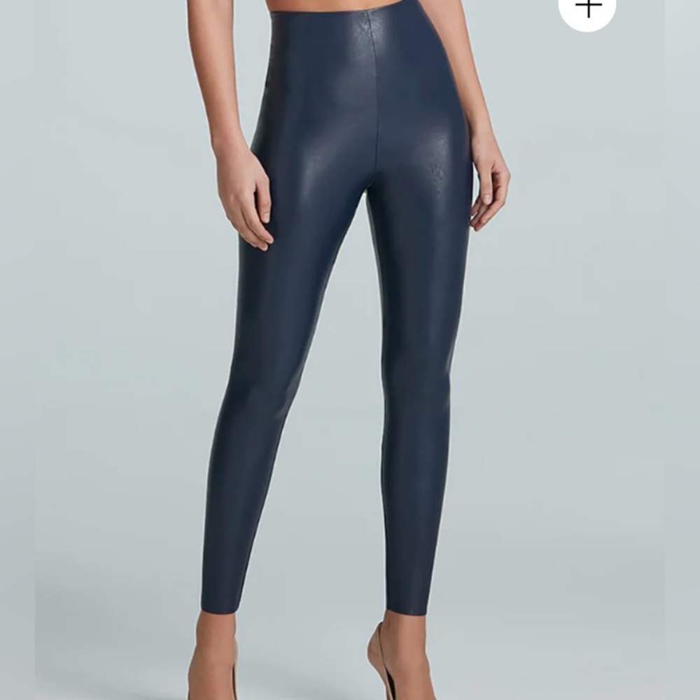 Commando faux leather navy leggings